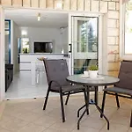 Semper - Heated Pool Apartamento *