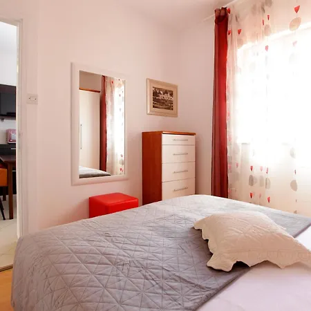 Appartement Semper - Heated Pool