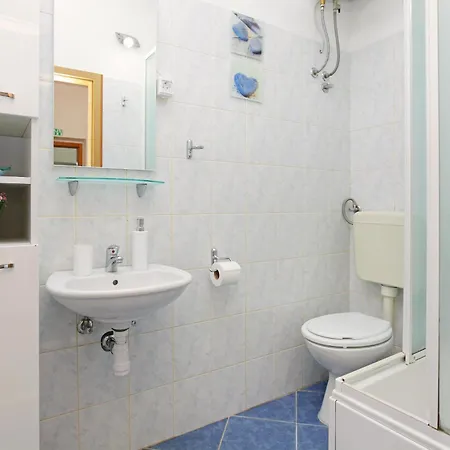 Semper - Heated Pool Appartement *
